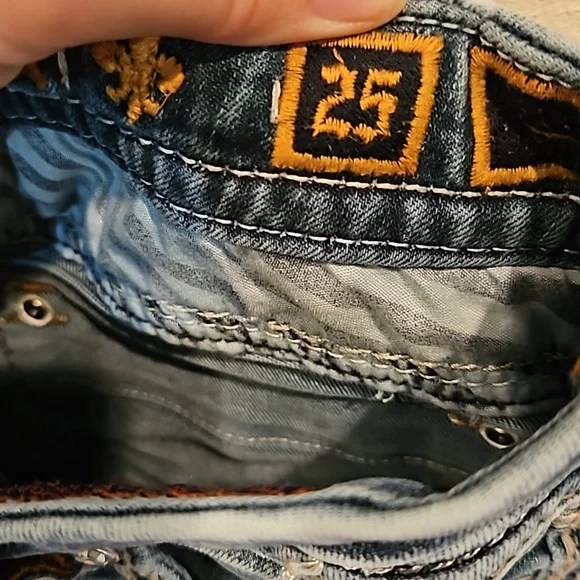 Rock Revival Jeans - Picture 3 of 4